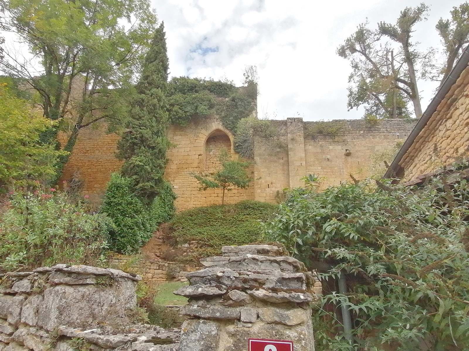 De Cazoules à Salignac Eyvigues